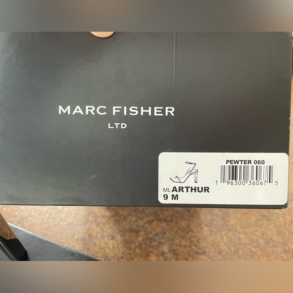 MARC FISHER LTD ARTHUR- PEWTER, SIZE 9M - Picture 7 of 11